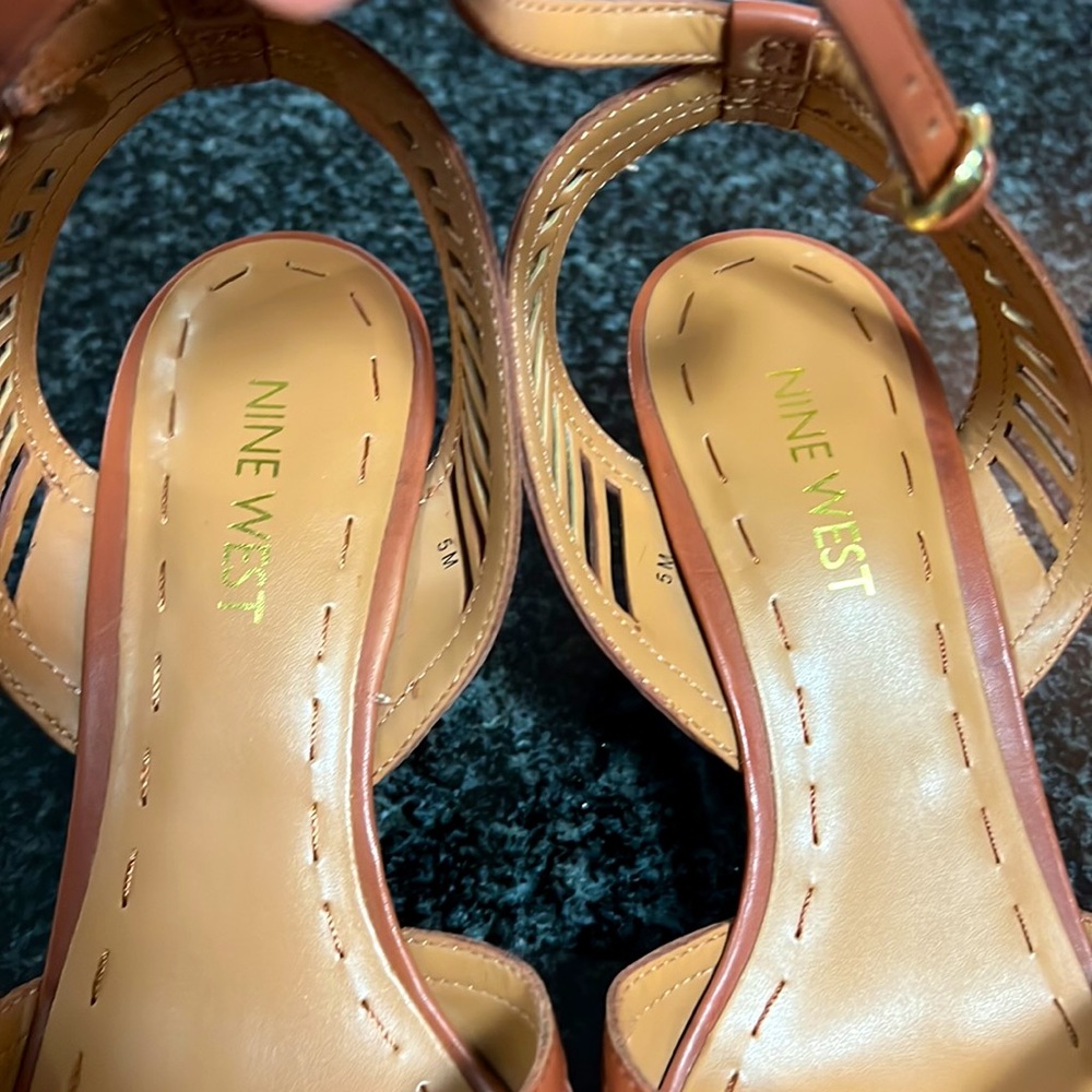 Nine West Wedge - Picture 5 of 5